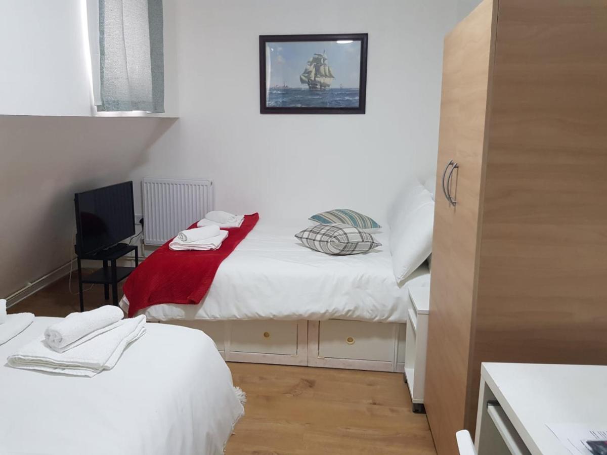Oyo New City Lodge London Ngoại thất bức ảnh